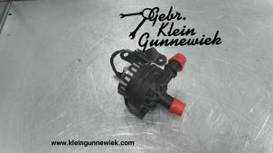 Usados Bomba de agua Volkswagen Crafter Precio € 150,00 Norma de margen ofrecido por Gebr.Klein Gunnewiek Ho.BV