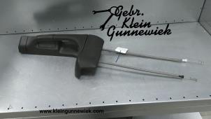 Used Rear door handle 4-door, left Mercedes Vito Price € 25,00 Margin scheme offered by Gebr.Klein Gunnewiek Ho.BV