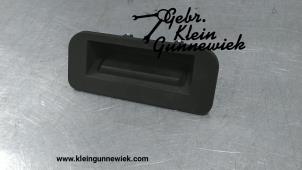 Used Tailgate handle Mercedes GLK-Klasse Price € 25,00 Margin scheme offered by Gebr.Klein Gunnewiek Ho.BV