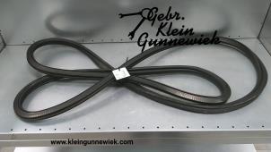 Gebrauchte Türgummi 2-türig links Volkswagen Crafter Preis € 30,00 Margenregelung angeboten von Gebr.Klein Gunnewiek Ho.BV