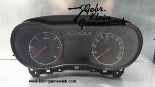 Usagé Instrument de bord Opel Corsa Prix € 195,00 Règlement à la marge proposé par Gebr.Klein Gunnewiek Ho.BV