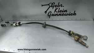 Used Gearbox shift cable Mercedes Vito Price € 45,00 Margin scheme offered by Gebr.Klein Gunnewiek Ho.BV