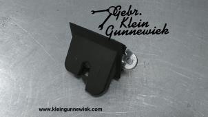 Gebrauchte Schließmechanik Heckklappe Seat Leon Preis € 30,00 Margenregelung angeboten von Gebr.Klein Gunnewiek Ho.BV