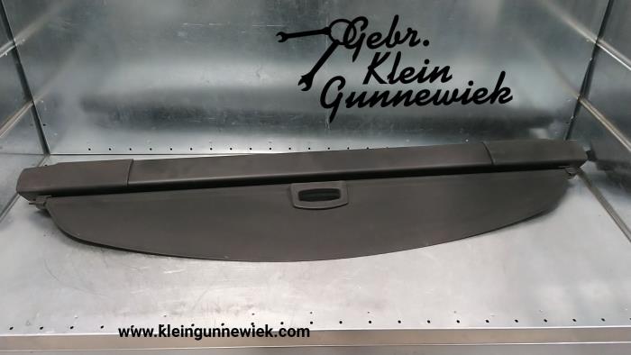 Parcel shelf from a Mercedes GLK-Klasse 2011