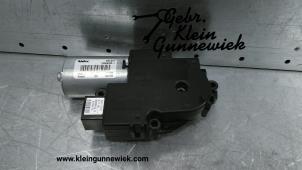 Used Sunroof motor Mercedes GLK-Klasse Price € 85,00 Margin scheme offered by Gebr.Klein Gunnewiek Ho.BV
