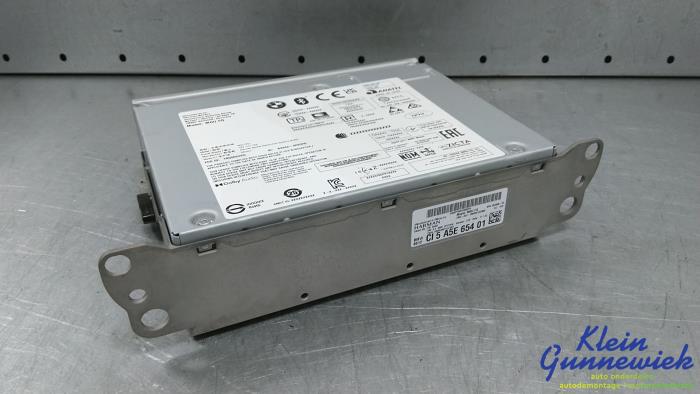 Używane Jednostka multimedialna BMW X3 Cena € 495,00 Procedura marży oferowane przez Klein Gunnewiek Autodemontage & Motorentechniek