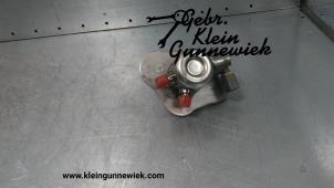 Używane Mechaniczna pompa paliwa BMW 1-Serie Cena € 150,00 Procedura marży oferowane przez Gebr.Klein Gunnewiek Ho.BV