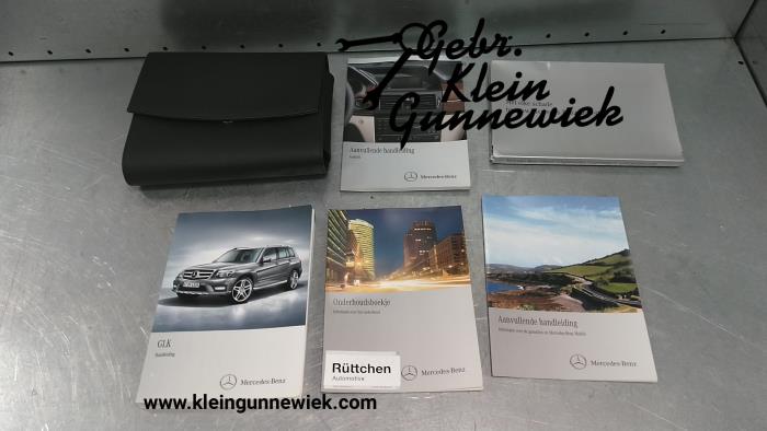 Instrucciones(varios) de un Mercedes GLK-Klasse 2011