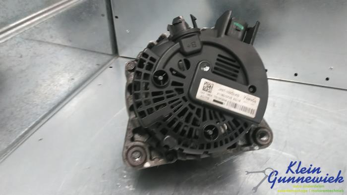 Dynamo van een Ford Transit Connect 2019