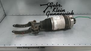 Used Front shock absorber rod, right Audi Q7 Price € 245,00 Margin scheme offered by Gebr.Klein Gunnewiek Ho.BV