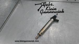 Used Injector (petrol injection) Mercedes GLA-Klasse Price € 50,00 Margin scheme offered by Gebr.Klein Gunnewiek Ho.BV