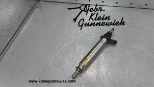 Used Injector (petrol injection) Mercedes GLA-Klasse Price € 50,00 Margin scheme offered by Gebr.Klein Gunnewiek Ho.BV