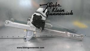 Używane Silnik szyby drzwiowej Citroen Berlingo Cena € 80,00 Procedura marży oferowane przez Gebr.Klein Gunnewiek Ho.BV