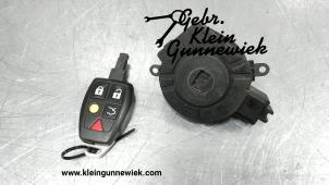 Used Ignition lock + key Volvo V50 Price € 75,00 Margin scheme offered by Gebr.Klein Gunnewiek Ho.BV