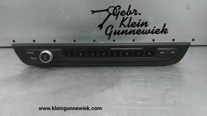 Gebrauchte Radiobedienfeld BMW 1-Serie Preis € 95,00 Margenregelung angeboten von Gebr.Klein Gunnewiek Ho.BV