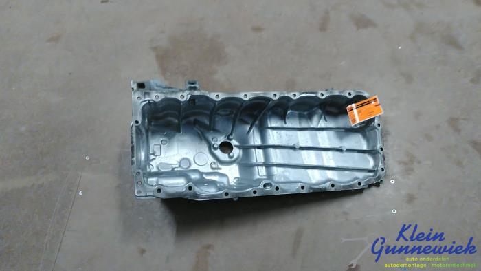 Usagé Couvercle carter BMW 5-Série Prix € 225,00 Règlement à la marge proposé par Klein Gunnewiek Autodemontage & Motorentechniek