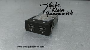 Usados Conexión AUX-USB BMW 1-Serie Precio € 25,00 Norma de margen ofrecido por Gebr.Klein Gunnewiek Ho.BV