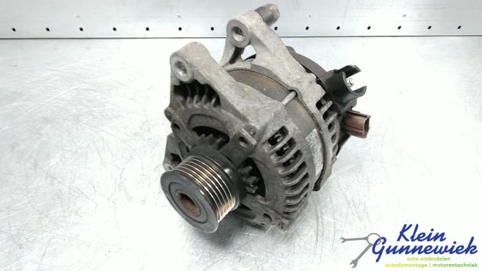 Begagnade Dynamo Volvo V50 Pris € 40,00 Marginaltabell erbjuds av Klein Gunnewiek Autodemontage & Motorentechniek