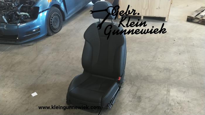 Seat, right from a Audi A3 2015