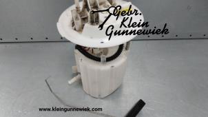 Usagé Pompe à carburant Mercedes GLE-Klasse Prix € 115,00 Règlement à la marge proposé par Gebr.Klein Gunnewiek Ho.BV