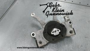 Used Gearbox mount BMW 3-Serie Price € 35,00 Margin scheme offered by Gebr.Klein Gunnewiek Ho.BV