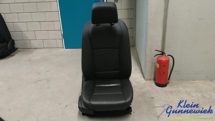 Używane Fotel prawy BMW 5-Serie Cena € 130,00 Procedura marży oferowane przez Klein Gunnewiek Autodemontage & Motorentechniek