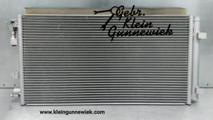 Usagé Condenseur de climatisation Renault Scenic Prix € 45,00 Règlement à la marge proposé par Gebr.Klein Gunnewiek Ho.BV
