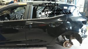Używane Drzwi lewe tylne wersja 4-drzwiowa Renault Megane Cena € 395,00 Procedura marży oferowane przez Gebr.Klein Gunnewiek Ho.BV