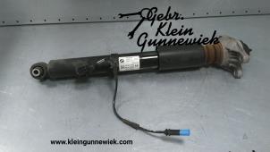 Used Rear shock absorber, left BMW 3-Serie Price € 275,00 Margin scheme offered by Gebr.Klein Gunnewiek Ho.BV