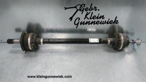 Usagé Arbre de transmission arrière gauche BMW 3-Serie Prix € 245,00 Règlement à la marge proposé par Gebr.Klein Gunnewiek Ho.BV