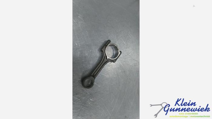 Używane Korbowód Ford Transit Connect Cena € 60,00 Procedura marży oferowane przez Klein Gunnewiek Autodemontage & Motorentechniek