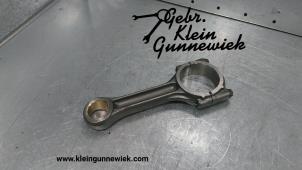 Used Connecting rod Volkswagen Golf Price € 75,00 Margin scheme offered by Gebr.Klein Gunnewiek Ho.BV