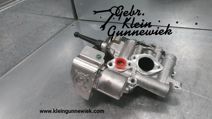 EGR valve Mercedes E-Klasse - A654140440180 654920