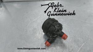 Used Water pump Mercedes E-Klasse Price € 50,00 Margin scheme offered by Gebr.Klein Gunnewiek Ho.BV