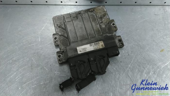 Used Injection computer Renault Megane Price € 149,00 Margin scheme offered by Klein Gunnewiek Autodemontage & Motorentechniek