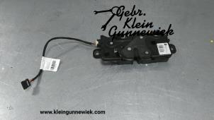 Gebrauchte Schließmechanik Heckklappe BMW X5 Preis € 35,00 Margenregelung angeboten von Gebr.Klein Gunnewiek Ho.BV