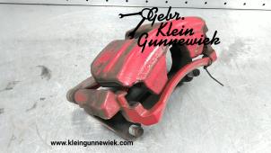 Used Front brake calliper, right Volkswagen Caddy Price € 95,00 Margin scheme offered by Gebr.Klein Gunnewiek Ho.BV