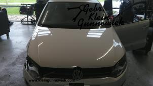 Usagé Capot Volkswagen Polo Prix € 185,00 Règlement à la marge proposé par Gebr.Klein Gunnewiek Ho.BV