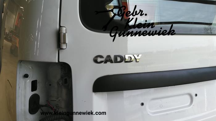 Puerta trasera furgoneta de un Volkswagen Caddy 2010