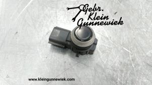 Used PDC Sensor Renault Megane Price € 30,00 Margin scheme offered by Gebr.Klein Gunnewiek Ho.BV