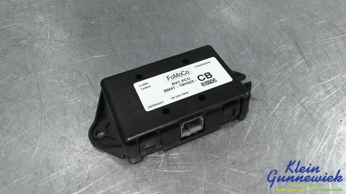 Używane Modul kamery Ford Focus Cena € 53,00 Procedura marży oferowane przez Klein Gunnewiek Autodemontage & Motorentechniek