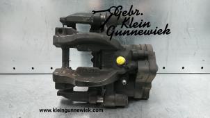 Used Rear brake calliper, left Volkswagen Golf Price € 95,00 Margin scheme offered by Gebr.Klein Gunnewiek Ho.BV