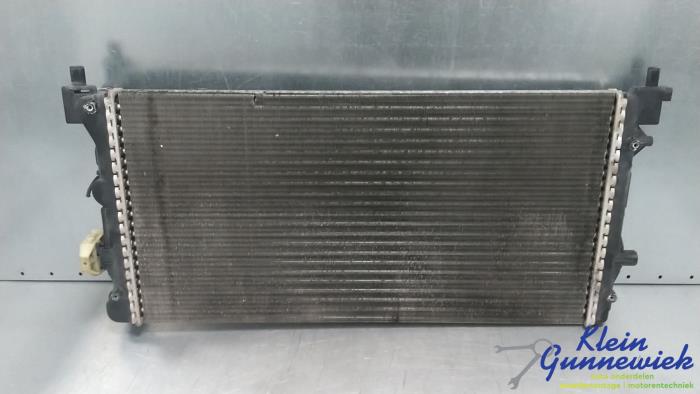Usagé Radiateur Volkswagen Polo Prix € 35,00 Règlement à la marge proposé par Klein Gunnewiek Autodemontage & Motorentechniek