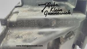 Gebrauchte Scheibensprühertank vorne Volkswagen Polo Preis € 25,00 Margenregelung angeboten von Gebr.Klein Gunnewiek Ho.BV