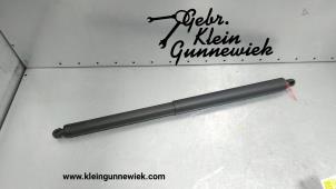 Usagé Amortisseur à gaz arrière droit Volkswagen T-Roc Prix € 25,00 Règlement à la marge proposé par Gebr.Klein Gunnewiek Ho.BV