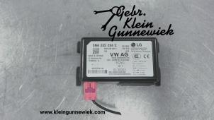 Usados Ordenador varios Volkswagen Golf Precio € 95,00 Norma de margen ofrecido por Gebr.Klein Gunnewiek Ho.BV