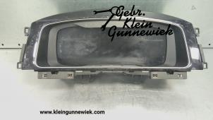 Used Instrument panel Volkswagen Golf Price € 575,00 Margin scheme offered by Gebr.Klein Gunnewiek Ho.BV