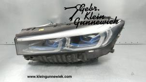 Usagé Optique avant principal gauche BMW 750 Prix € 1.695,00 Règlement à la marge proposé par Gebr.Klein Gunnewiek Ho.BV