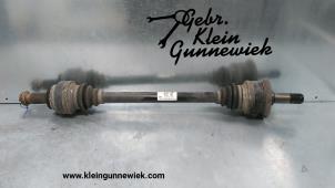 Usagé Arbre de transmission arrière gauche BMW 5-Série Prix € 195,00 Règlement à la marge proposé par Gebr.Klein Gunnewiek Ho.BV