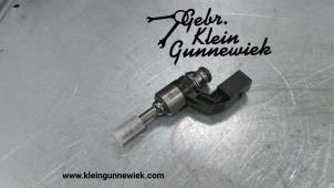 Used Injector (petrol injection) Volkswagen Golf Price € 40,00 Margin scheme offered by Gebr.Klein Gunnewiek Ho.BV